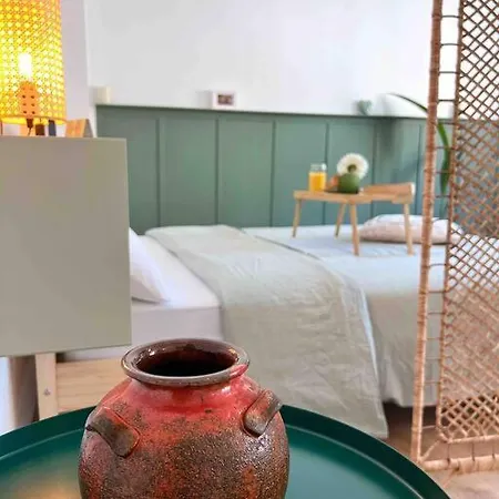 Apartment Cozy In Center “le Petit Paris” *